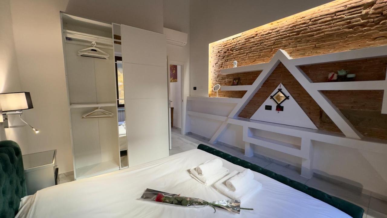 Suite Stylish & Cozy Apartment In The Heart Of Firenze Kültér fotó