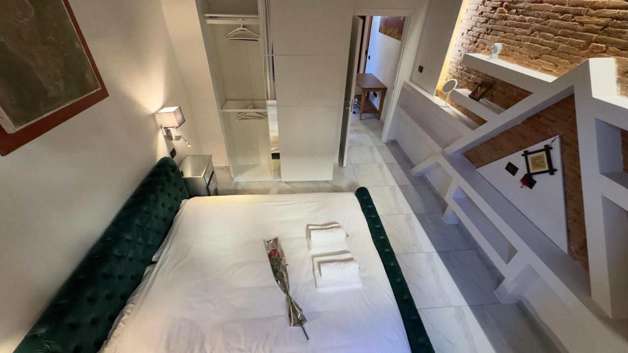 Suite Stylish & Cozy Apartment In The Heart Of Firenze Kültér fotó